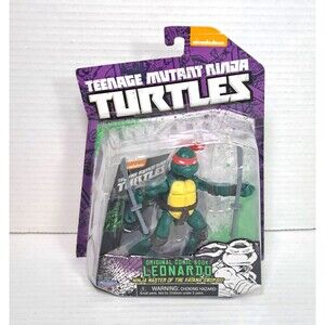 Original Comic Book Leonardo 2014 Playmates Teenage Mutant Ninja Turtles Figure